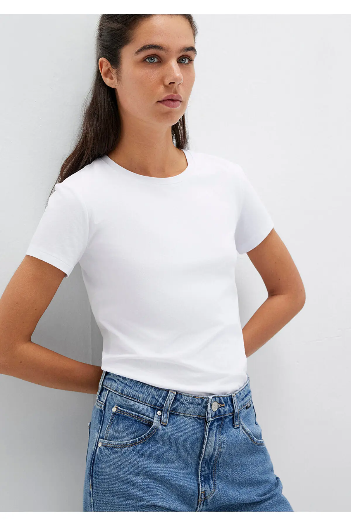 0610252-WHITE_1