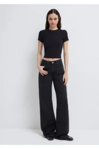 Mavi Black Basic Crop T-Shirt Crop / Short Cut - Image 2