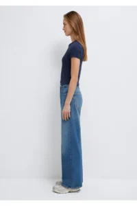 Mavi Navy Blue Basic Crop T-Shirt Crop / Short Cut -85315 - Image 4