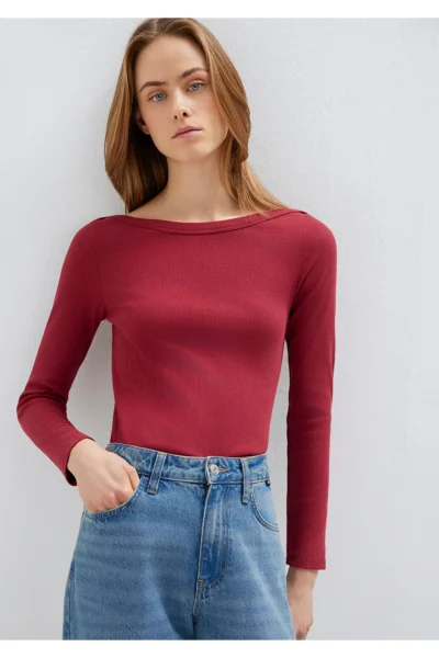 1613622-RED_1