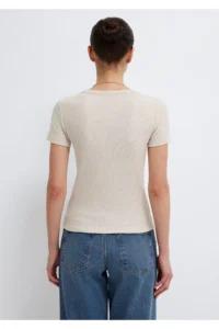 Mavi Semi-Buttoned Beige Basic T-Shirt Fitted -80084 - Image 6