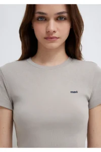 Mavi Logo Printed Gray T-Shirt Fitted -70112 - Image 6