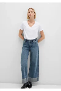 Mavi V-Neck White Basic T-Shirt Regular Fit / Normal Cut - Image 2