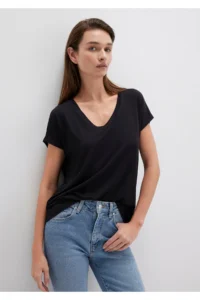 Mavi V Neck Black Basic Viscose T-Shirt Regular Fit / Normal Cut - Image 2