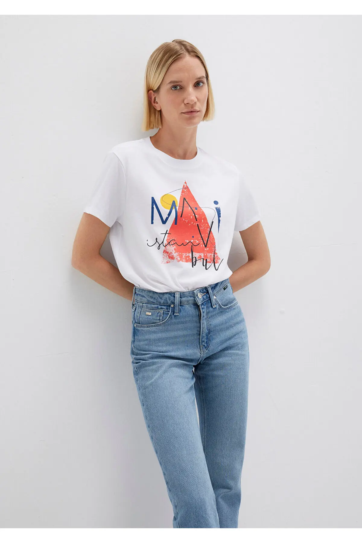 168892-620-WHITE_1