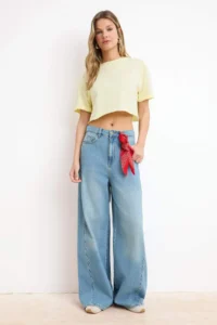 TRENDYOLMİLLA Yellow Boxy Drop Sleeve Short Sleeve 100% Cotton Knitting T-Shirt - Image 2