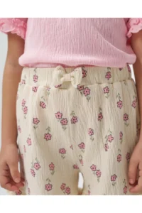 Minipodyum Girl's Ruffle Detailed T-shirt and Shorts Knitted Muslin Summer Double Set - Image 7