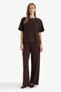 DeFacto Women T-shirt E9894AX/BN539 BROWN - Image 4