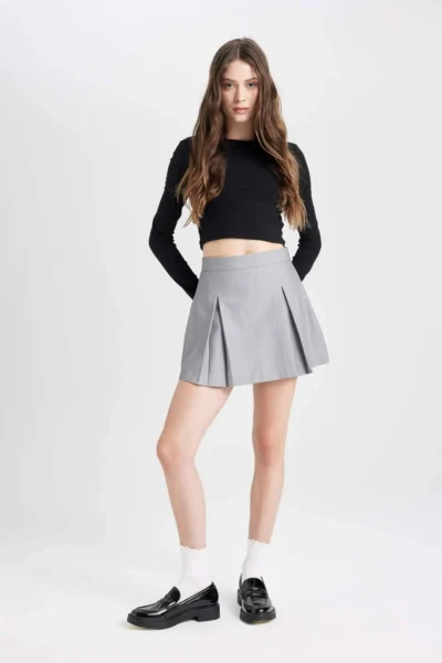 DeFacto High Waist Basic Plain Cotton Side Zipper Mini Shorts Skirt