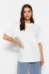 TRENDYOLMİLLA Ecru 100% Thick Cotton Back Printed relaxed/Wide Relaxed Cut Knitting T-Shirt - Image 3