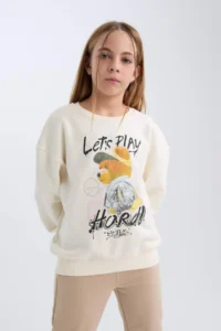 DeFacto Girl's Oversize Wide Fit Crew Neck Teddy Bear Printed Sweatshirt - Image 4