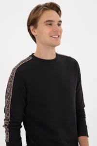 US Polo Assn. Men Regular Fit Crew Neck Black Sweatshirt - Image 2