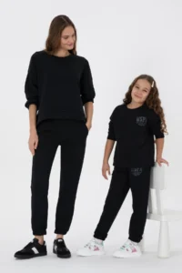 US Polo Assn. Girls' Black Glitter Print Detailed Jogger Sweatpants - Image 2