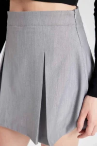 DeFacto High Waist Basic Plain Cotton Side Zipper Mini Shorts Skirt - Image 4