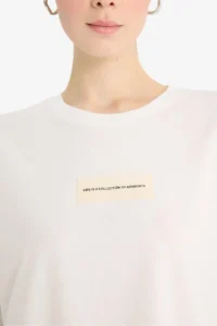 DeFacto 100% Cotton Relax Fit Crew Neck Applique Printed Combed Cotton T-Shirt - Image 5