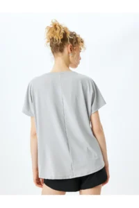 Koton Crew Neck Printed Relaxed Cut Short Sleeve Sports T-Shirt - Image 4