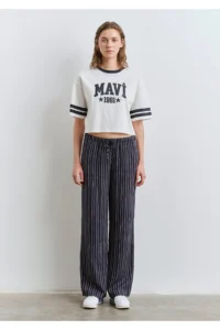 Mavi Logo Printed Ecru T-Shirt Regular Fit / Normal Cut 1613376-70057 - Image 2