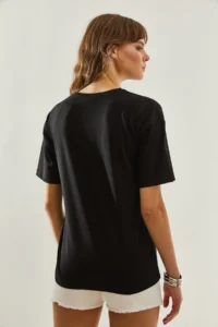 Bianco Lucci Women's Crew Neck Short Sleeve Basic T-Shirt - Image 5