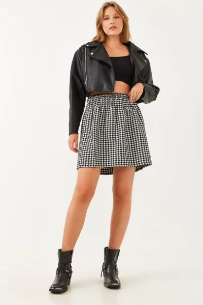 60251859-BLACK_1