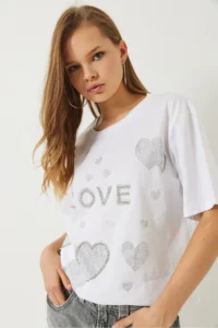 Bianco Lucci Women's Crew Neck Bead and Stone Heart Printed T-Shirt - Image 4