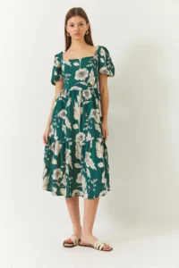 Bianco Lucci Women's Square Collar Watermelon Sleeve Floral Patterned Viscose Dress - Image 3
