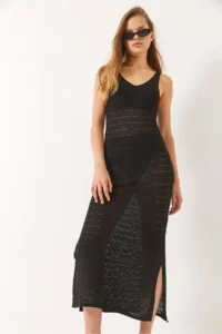 Bianco Lucci Women's V-Neck Slit Detailed Openwork Dress - Image 4