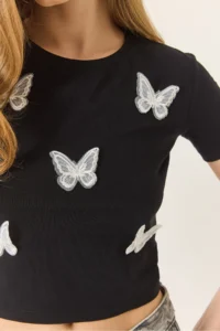 Bianco Lucci Women's Butterfly Accessory Crew Neck Basic Combed Cotton Crop T-Shirt - Image 5