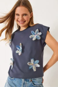Bianco Lucci Women's Short Sleeve Colorful Tulle Flower Accessory T-Shirt