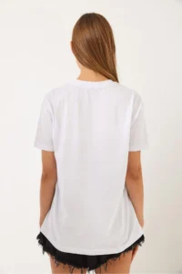 Bianco Lucci Women's Crew Neck Daisy Accessory Short Sleeve T-Shirt - Image 7