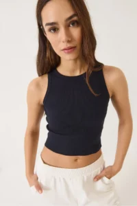 Bianco Lucci Women's Ribbed Halter Neck Camisole Basic Crop Top Undershirt - Image 4