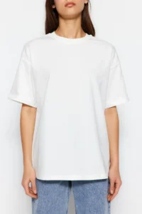 TRENDYOLMİLLA Ecru 100% Thick Cotton Back Printed relaxed/Wide Relaxed Cut Knitting T-Shirt - Image 4