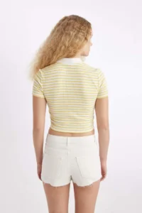 DeFacto Fitted Polo Neck Ribbed Camisole Short Sleeve T-Shirt - Image 4