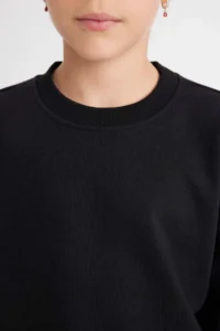 DeFacto Girl's Black Relax Fit Crew Neck Cotton Basic Plain School Sweatshirt A2797a824au - Image 2