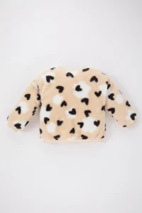 DeFacto Baby Girl Regular Fit Crew Neck Heart Patterned Welsoft Plush Sweatshirt - Image 5