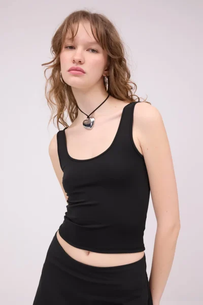 ADX-00033456-BLACK_1