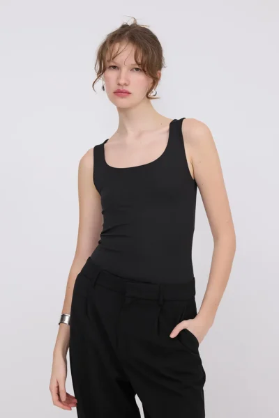 ADX-00034712-BLACK_1
