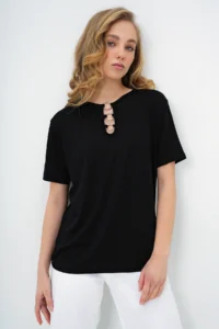 Trend Alaçatı Stili Women's Black Crew Neck Ring Detailed Short Sleeve Basic T-Shirt - Image 2
