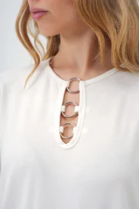 Trend Alaçatı Stili Women's Ecru Crew Neck Ring Detailed Short Sleeve Basic T-Shirt - Image 5