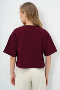 Trend Alaçatı Stili Women's Claret Red Crew Neck Teddy Bear Motif Oversize Crop T-Shirt - Image 7