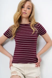 Trend Alaçatı Stili Women's Claret Red Crew Neck Striped T-Shirt - Image 4