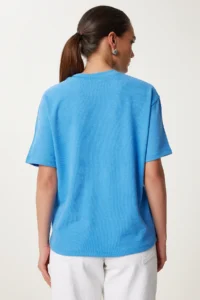 Happiness İstanbul Women's Sky Blue Printed Oversize Knitted T-Shirt - Image 6