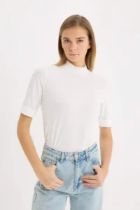 DeFacto Regular Fit Half Turtleneck Ribbed Camisole Short Sleeve T-Shirt - Image 3