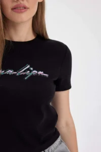 DeFacto Cool Dua Lipa Fitted Ribbed Short Sleeve T-Shirt - Image 4