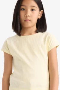 DeFacto Girl's Slim Fit Narrow Cut Crew Neck Basic Plain Ribbed Camisole Short Sleeve T-Shirt - Image 7