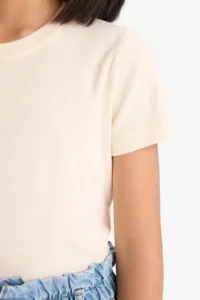 DeFacto Girl's Slim Fit Narrow Cut Crew Neck Ribbed Basic Plain Short Sleeve T-Shirt - Image 7