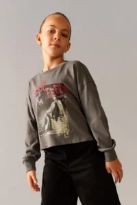 DeFacto Girl's Crop Crew Neck Printed Long Sleeve T-Shirt B3711a823au