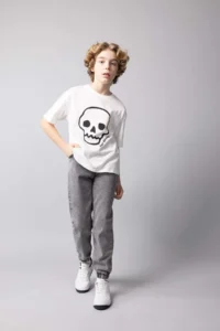 DeFacto Oversize Wide Fit Crew Neck Embroidered Short Sleeve T-Shirt Boy - Image 2