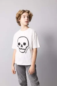 DeFacto Oversize Wide Fit Crew Neck Embroidered Short Sleeve T-Shirt Boy - Image 3