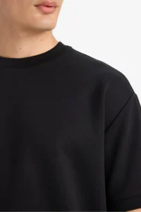 DeFacto Oversize Wide Fit Crew Neck Heavy Fabric Basic Plain Short Sleeve Black T-Shirt - Image 5