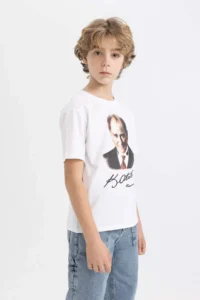 DeFacto 29 October Republic Day Crew Neck Color Changing Ataturk Printed Short Sleeve White T-Shirt - Image 3